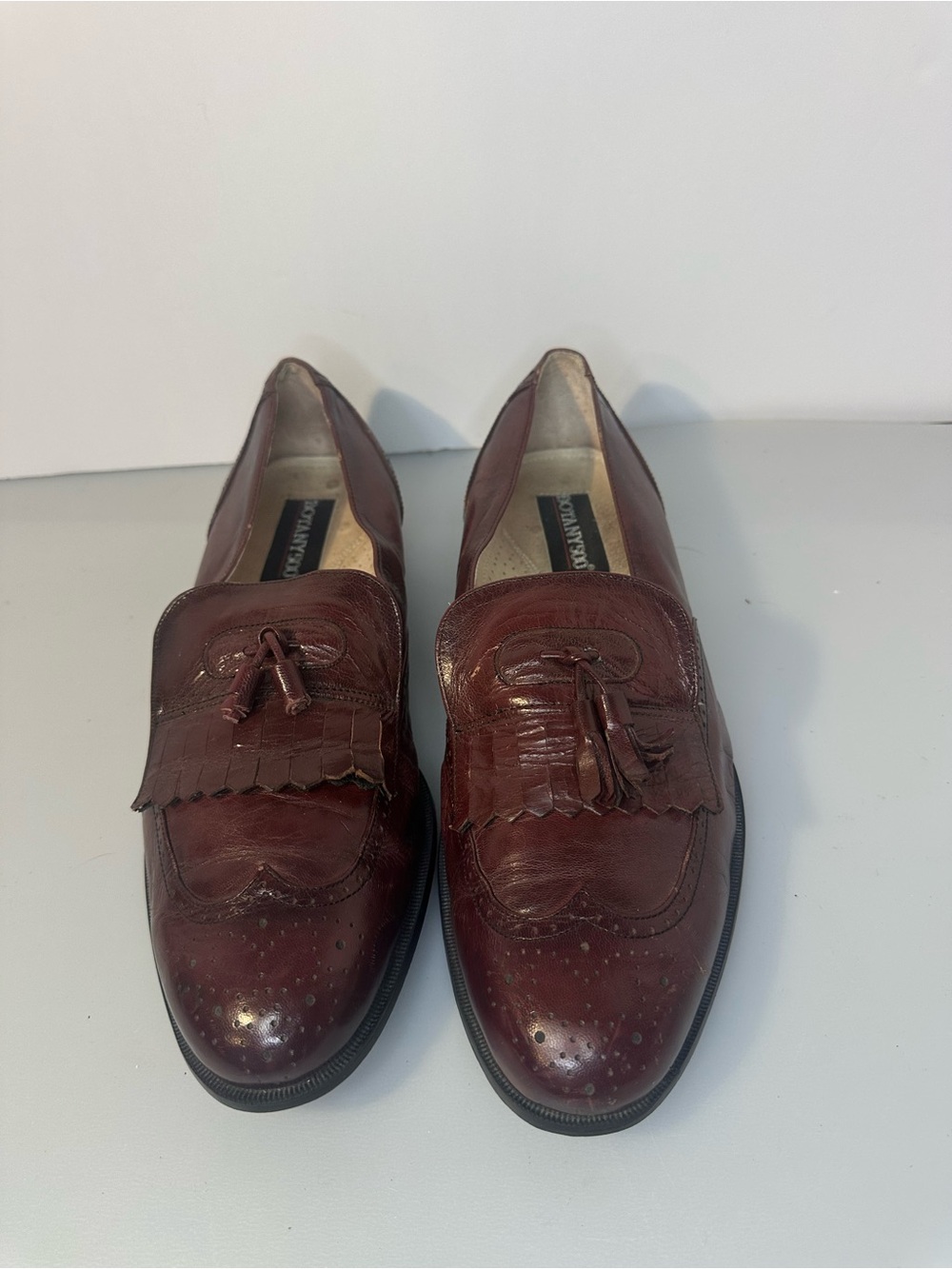 Men's Burgundy Tassel Kiltie Loafers